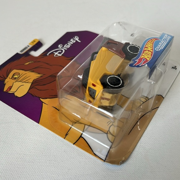 HOT WHEELS LION KING SIMBA CHARACTER CAR SERIES 4 #2/6 DISNEY - Picture 4 of 5